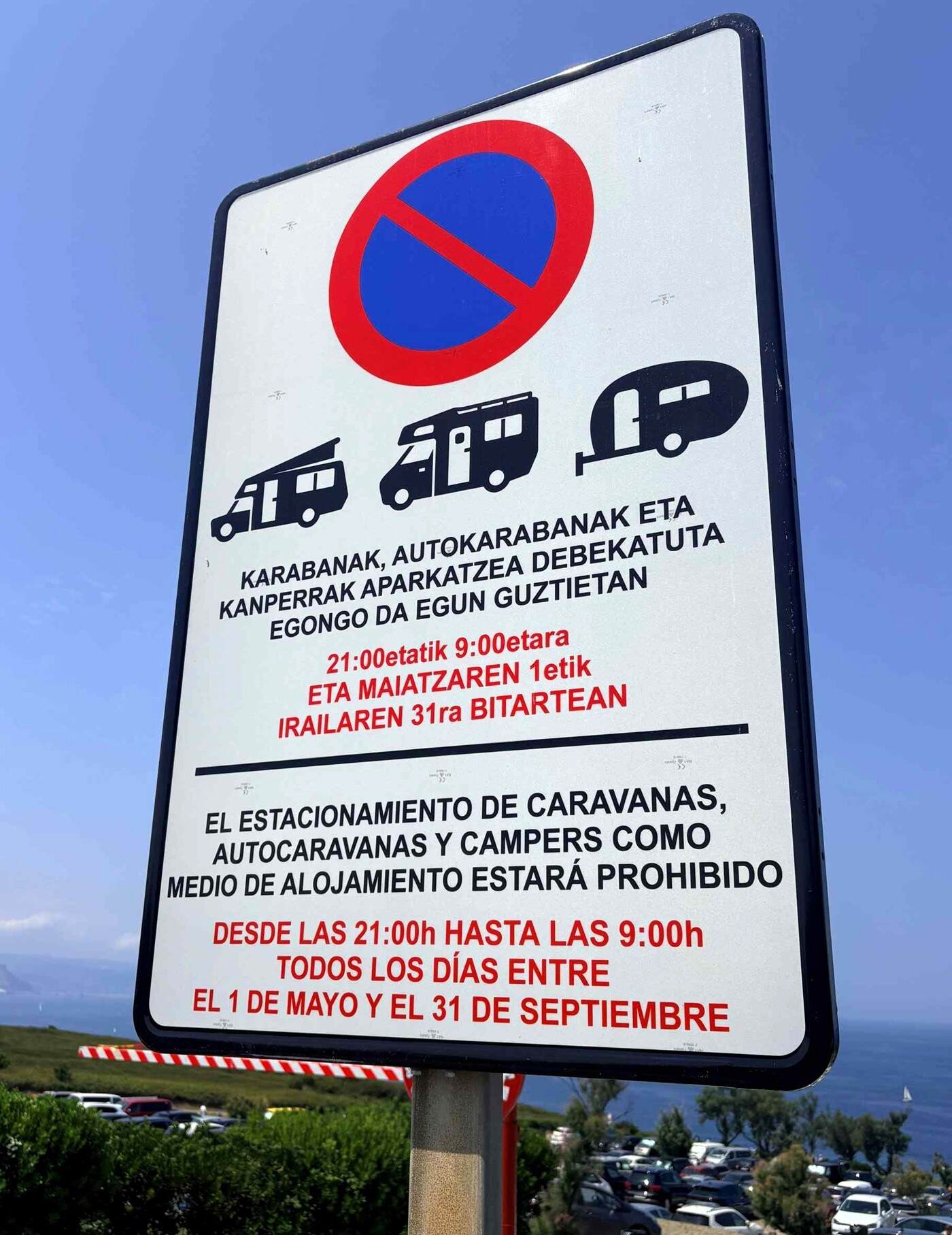 señal tráfico caravanas