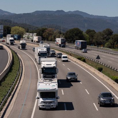 Cataluña estrena en la AP-7 un sistema pionero para controlar vehículos sin necesidad de detenerlos