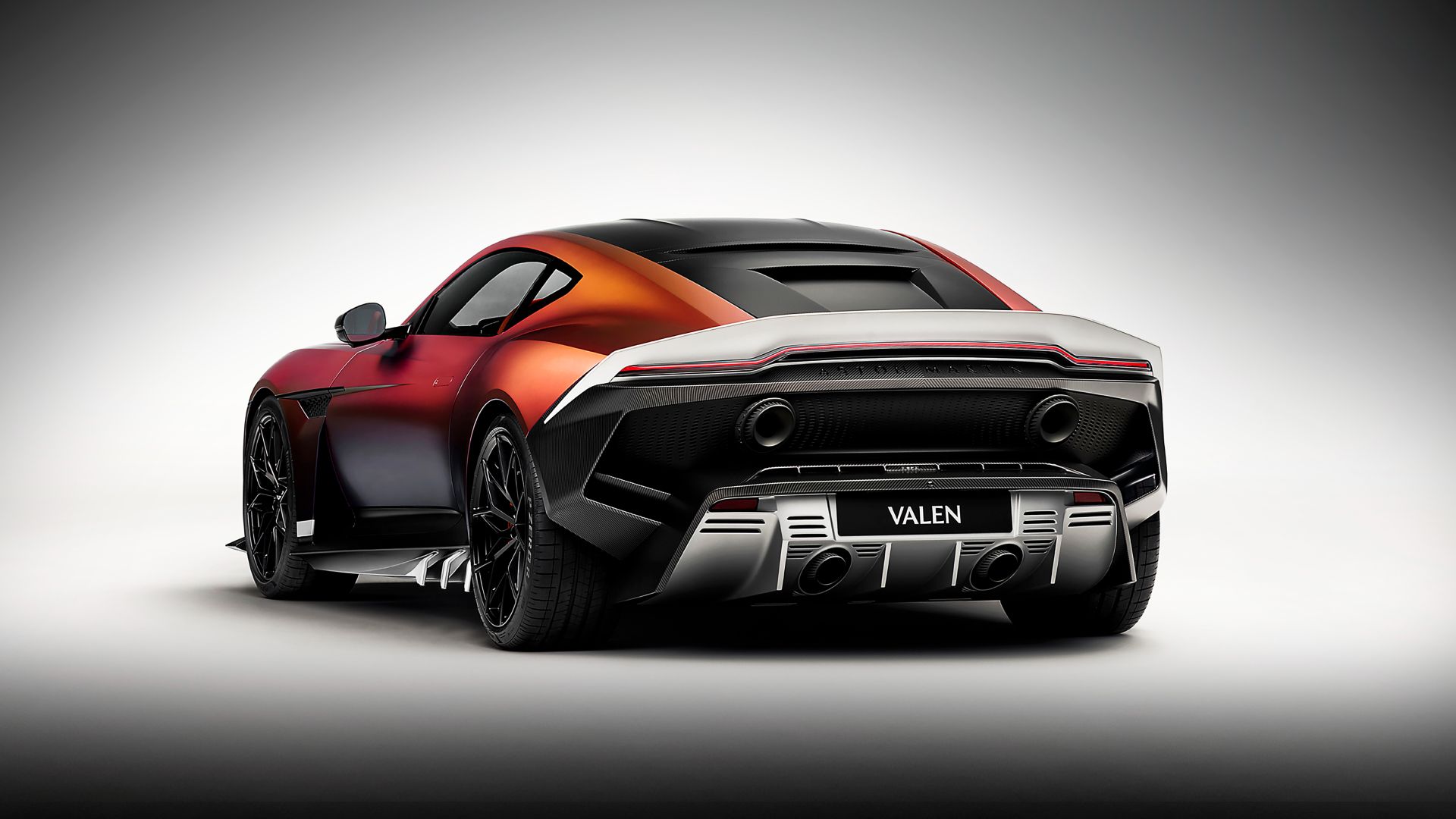Aston Martin Valen