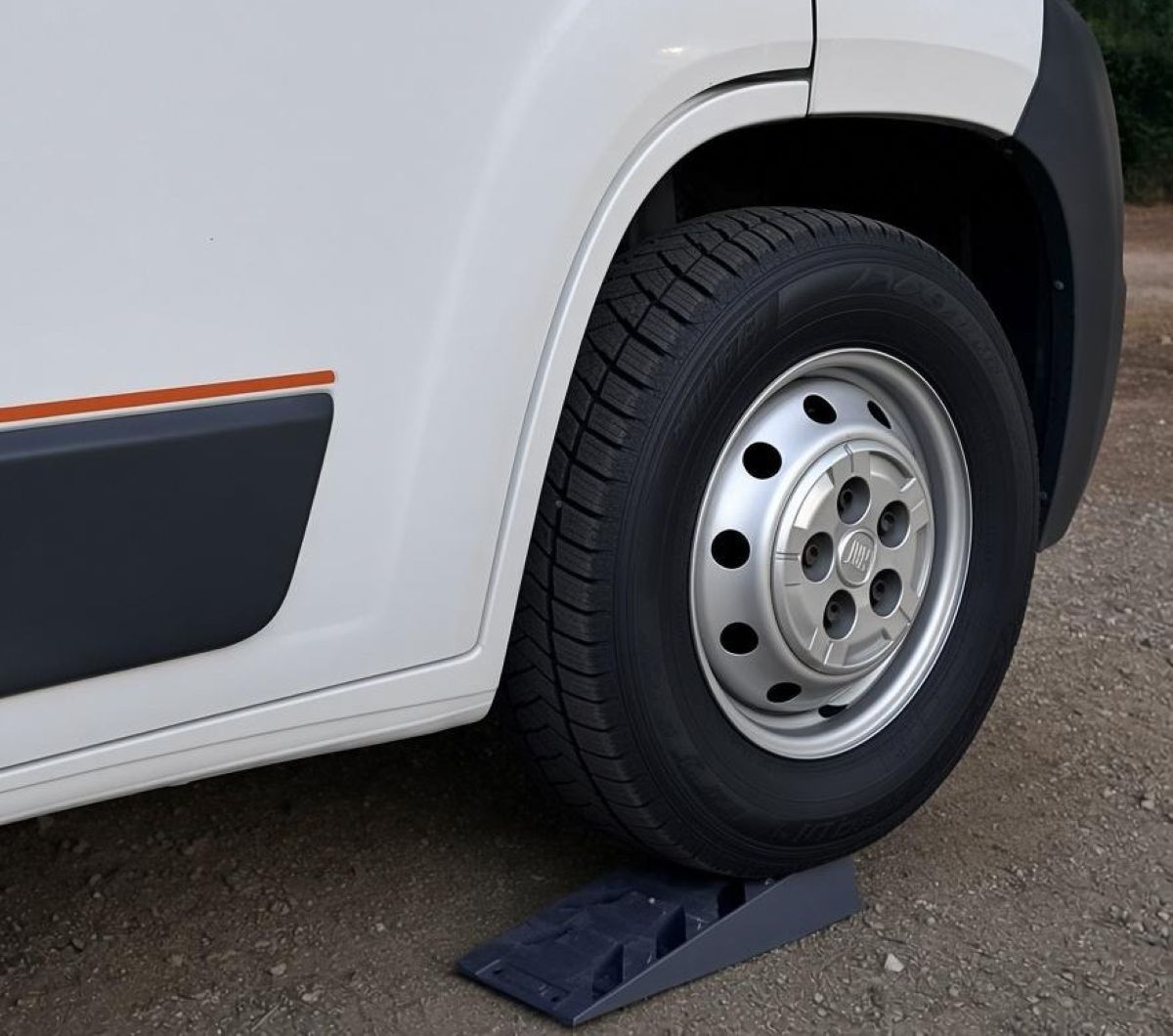 Bridgestone Duravis Camper All Season