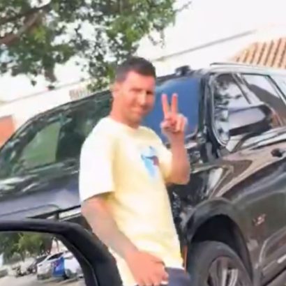 Se encontró a Leo Messi en un aparcamiento... y descubrió la bestia que conduce: no es un Ferrari ni un Lamborghini y esto es lo que cuesta