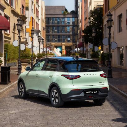Este coche eléctrico cuesta menos de 14.000 euros y tiene algo que muchos BMW ya no ofrecen