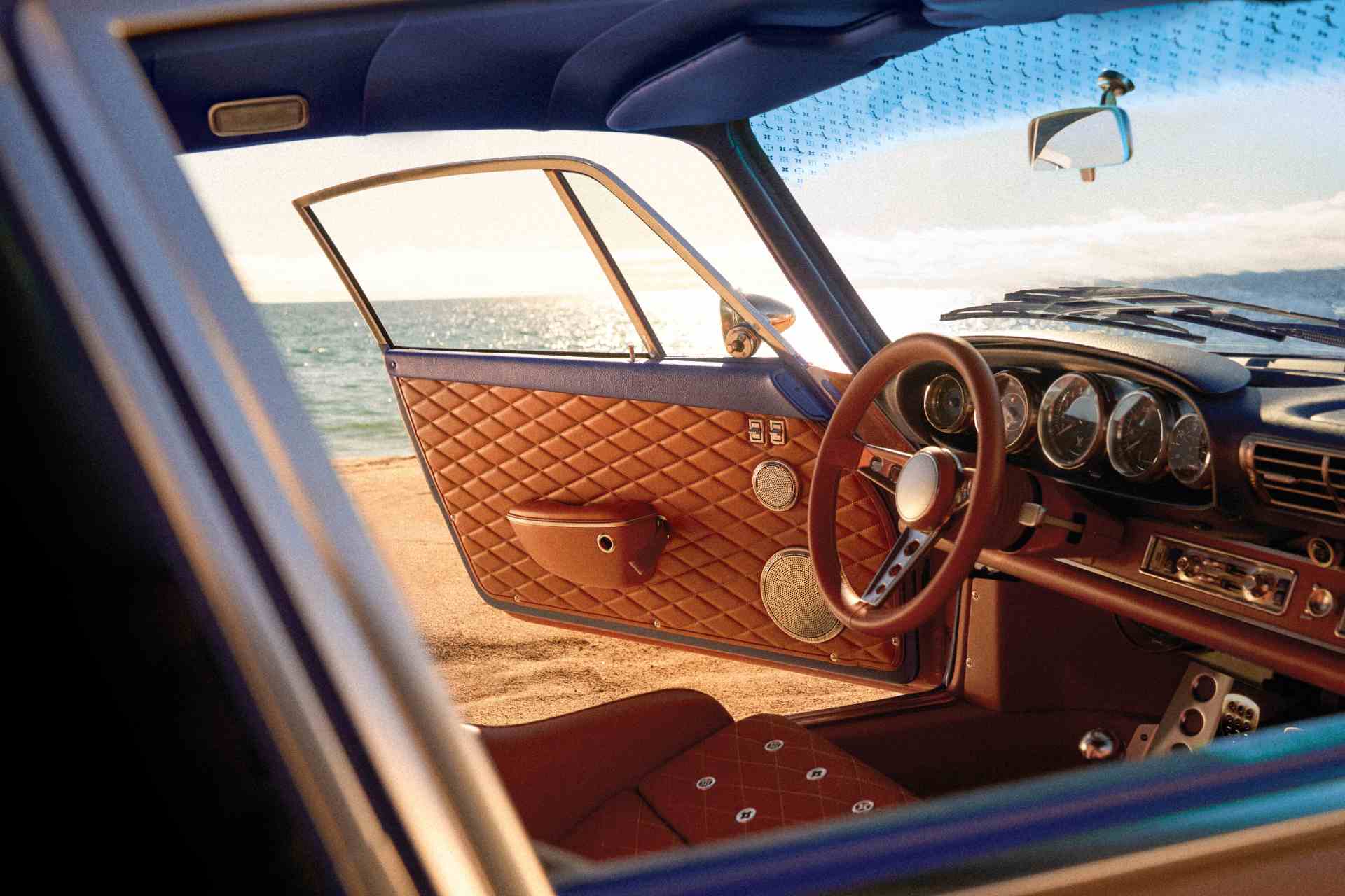 Singer Louis Vuitton