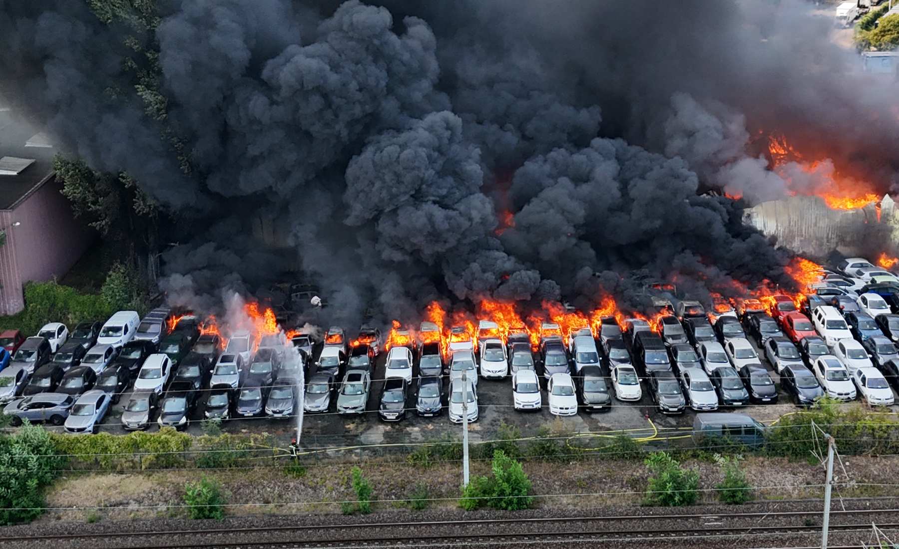 incendio coches Francia