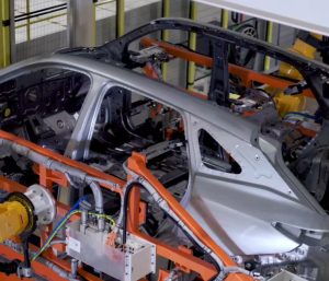 Así es el viaje de un coche chino desde su fábrica hasta España
