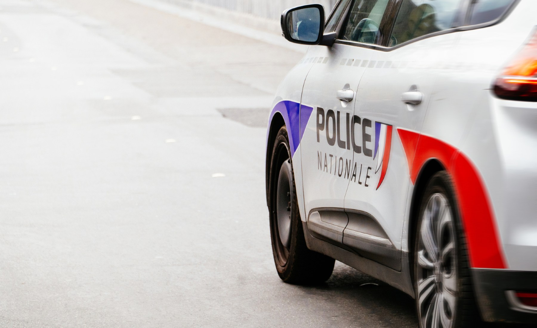 Coche policía francesa