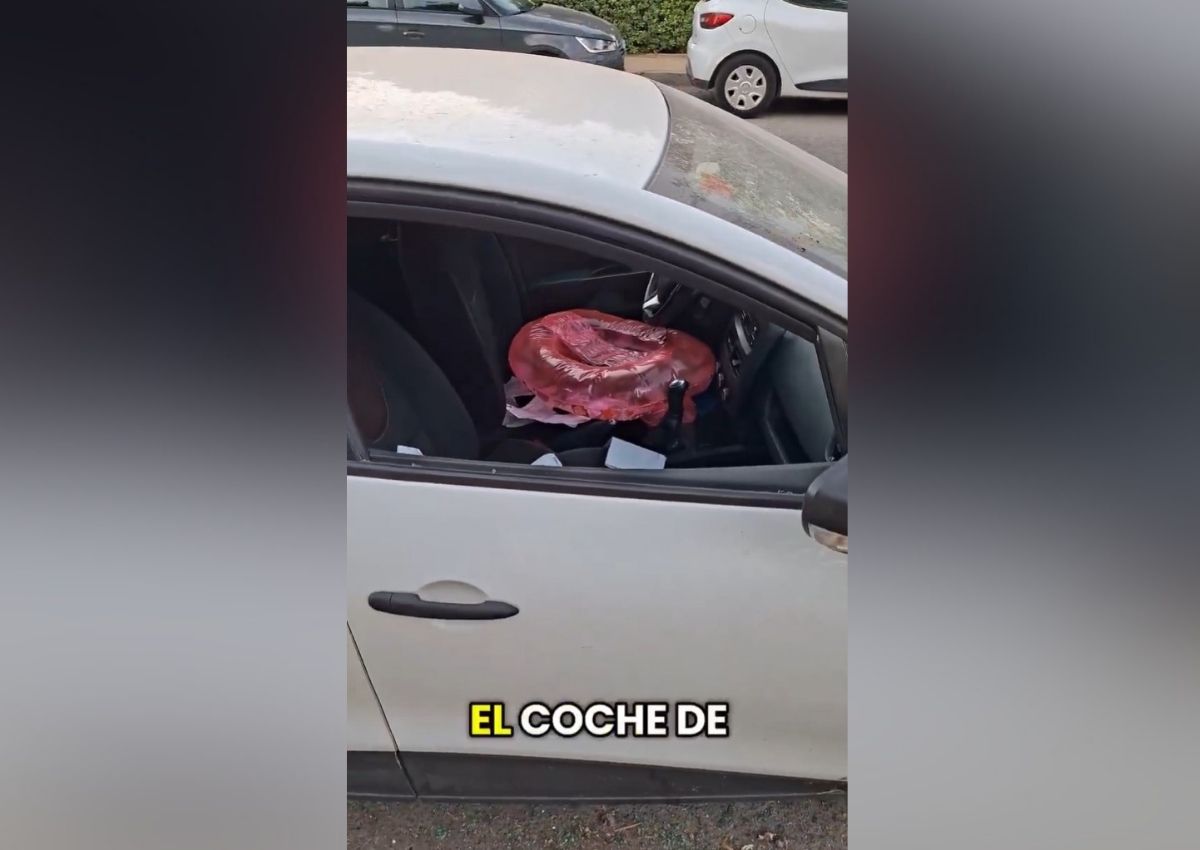Coche ventanillas rotas