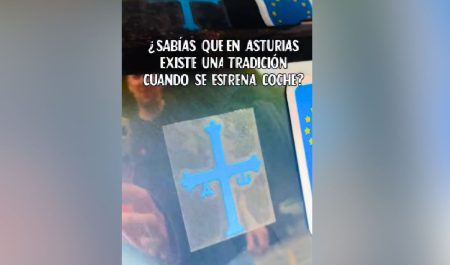 Cruz de la victoria Asturias coche