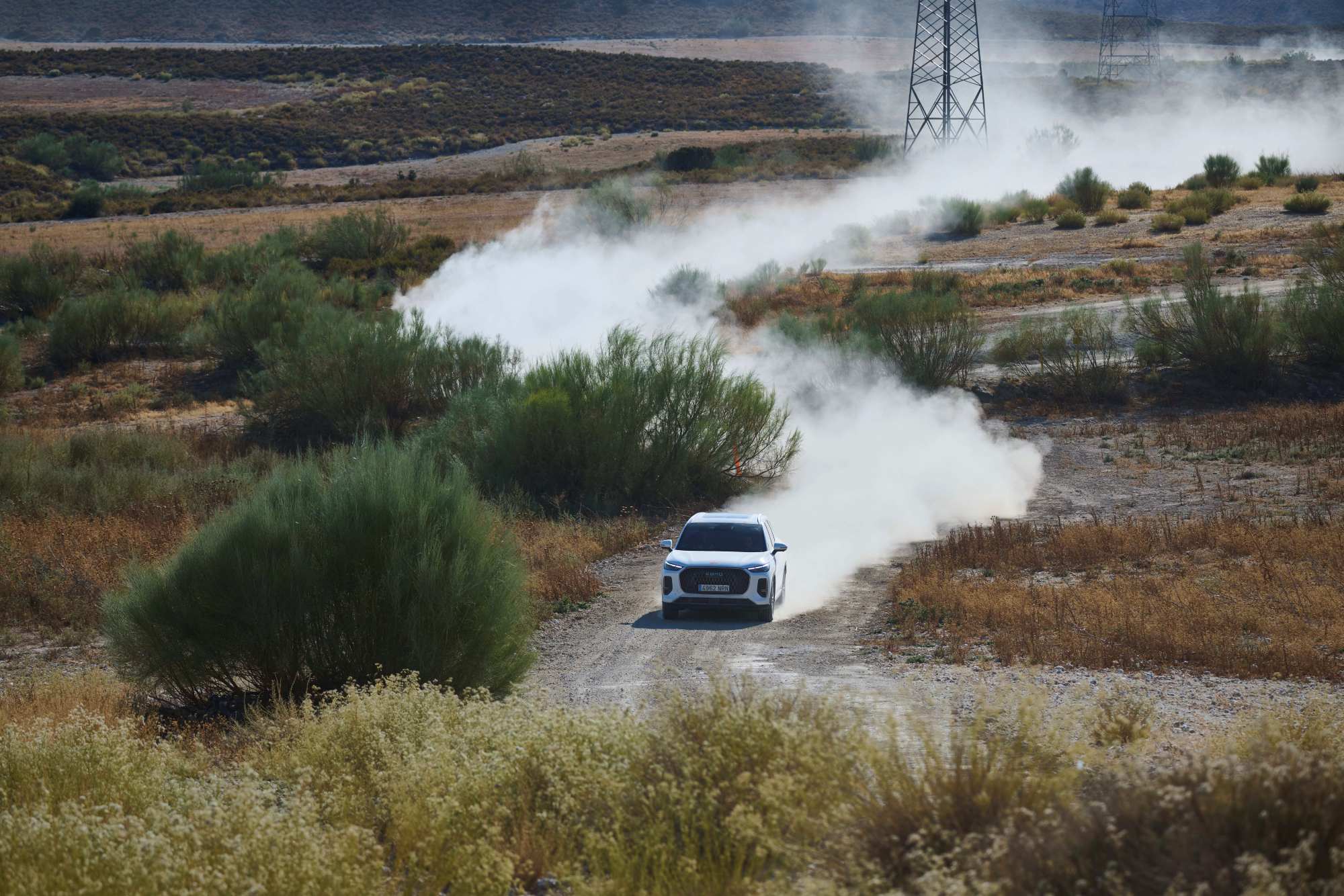 Ebro s900 PHEV 4x4