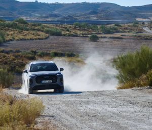 Ebro s900 PHEV 4x4