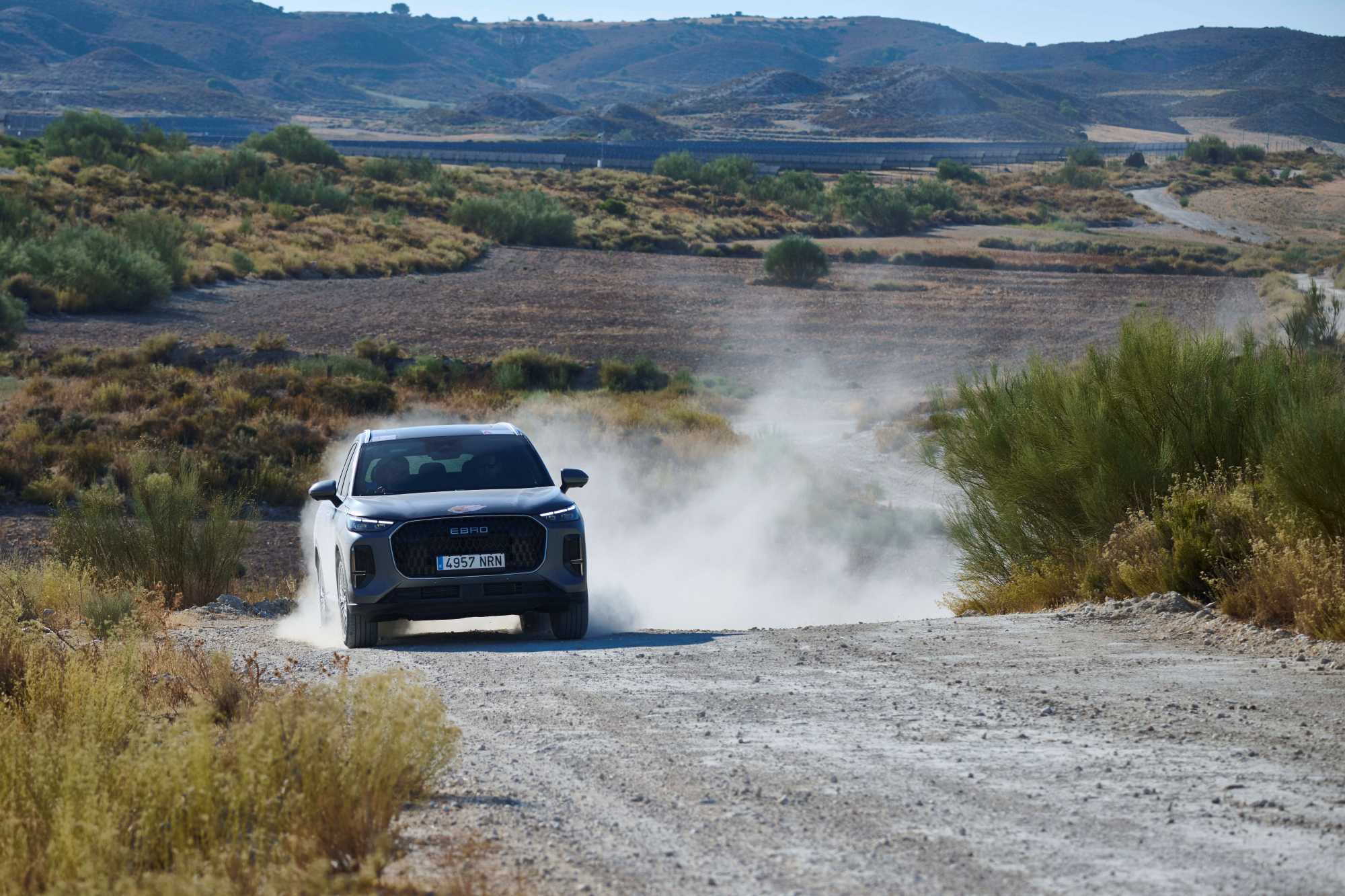 Ebro s900 PHEV 4x4