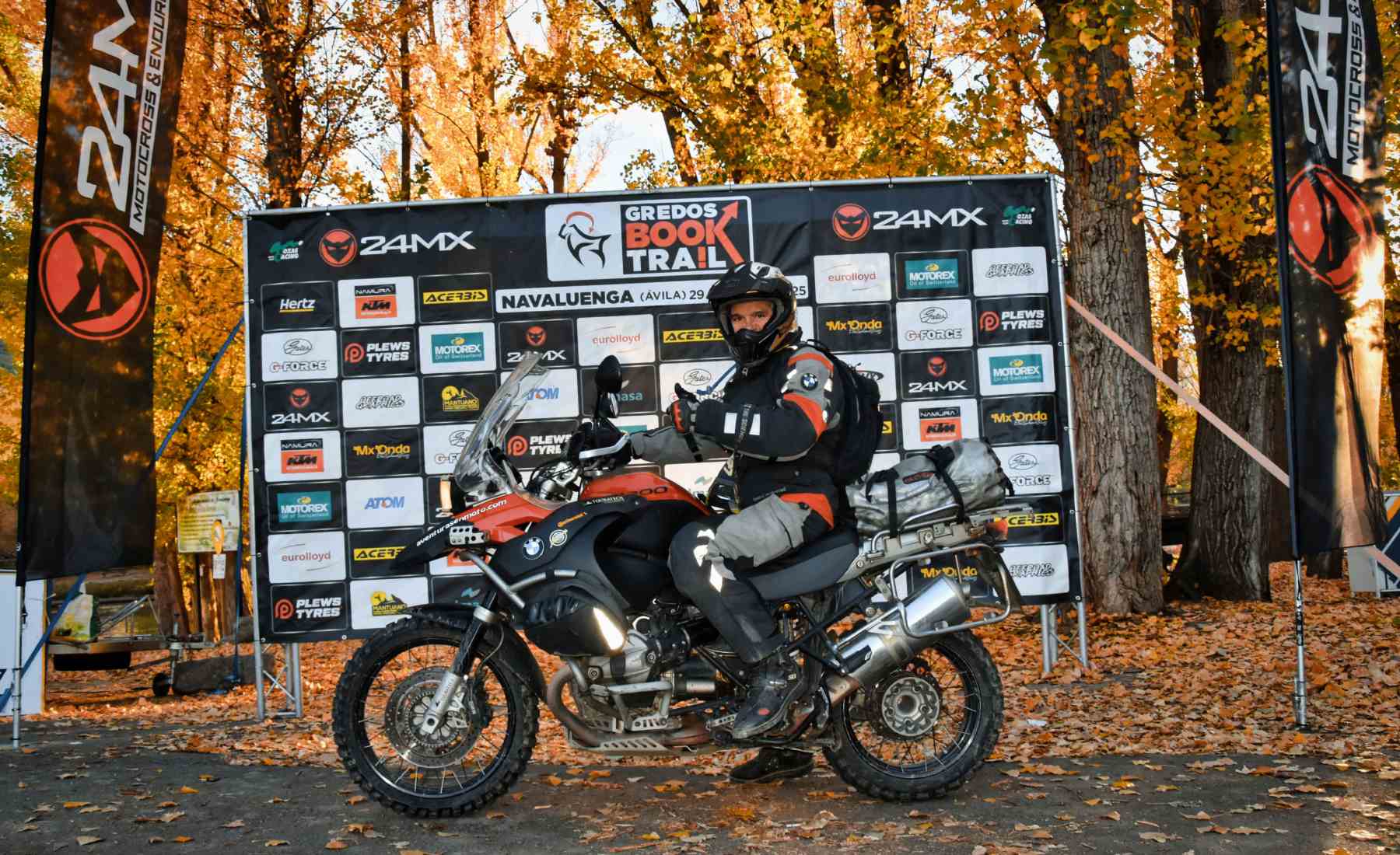 Carrera Gredos Book