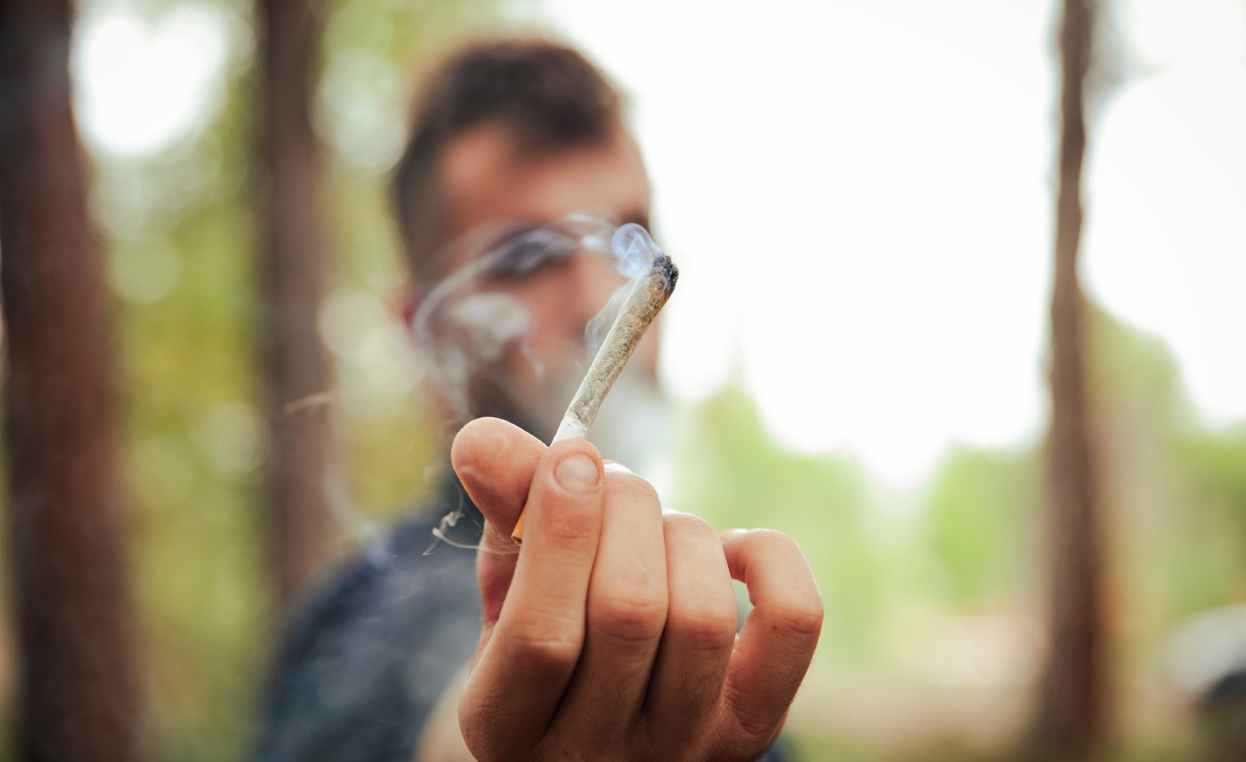 Joven francés marihuana