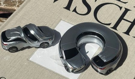 Los dos Lexus imposibles que están dando la vuelta al mundo