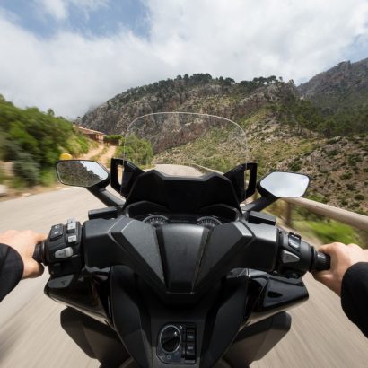 Multas de 200 euros desde el 1 de octubre: la DGT estrena nuevas reglas de juego para las motos