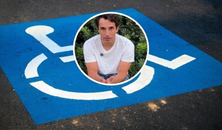 Pablo Tovar, conductor con movilidad reducida, explica cómo maneja su coche únicamente con las manos: “Solo hubo una cosa a la que tuve que acostumbrarme”