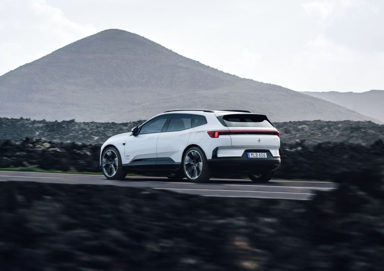 Polestar 4 SUV