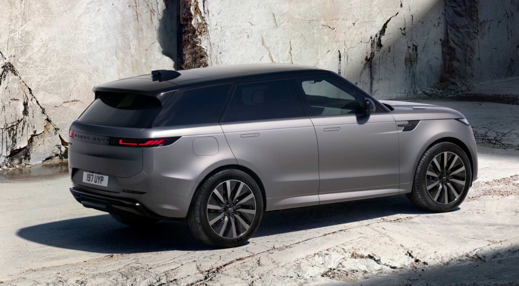 Range Rover Sport Electric