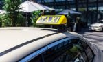Evita que te time un taxi en tu próximo viaje: estos son los trucos que utilizan para cobrarte de más 