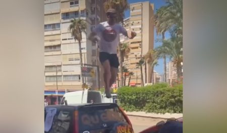 Turista Benidorm coches