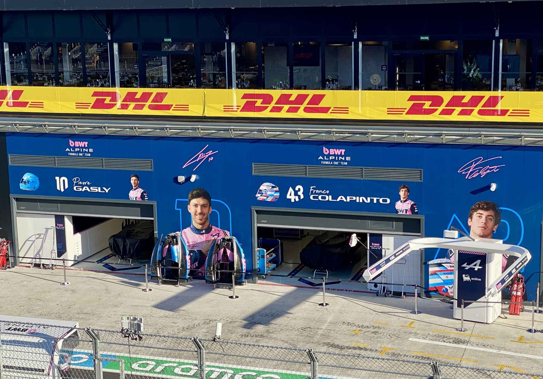 cuánto cuesta un F1