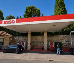 gasolinera Mónaco