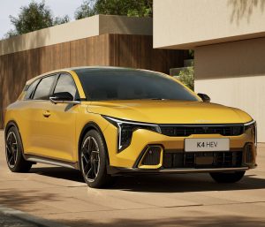 Kia K4