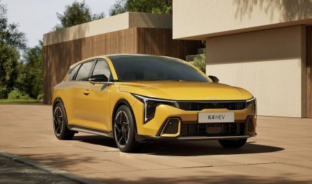 Kia K4