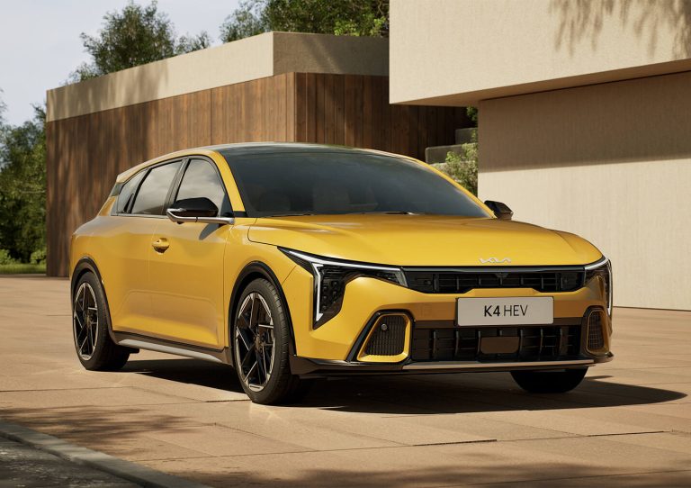 Kia K4