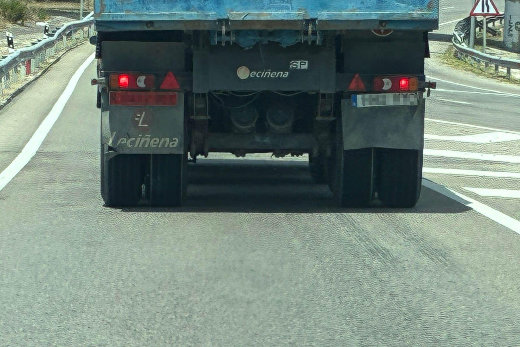 matricula roja R