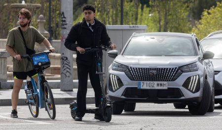 patinete coche bici dgt