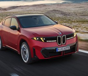 BMW iX4