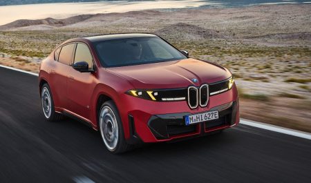 BMW iX4