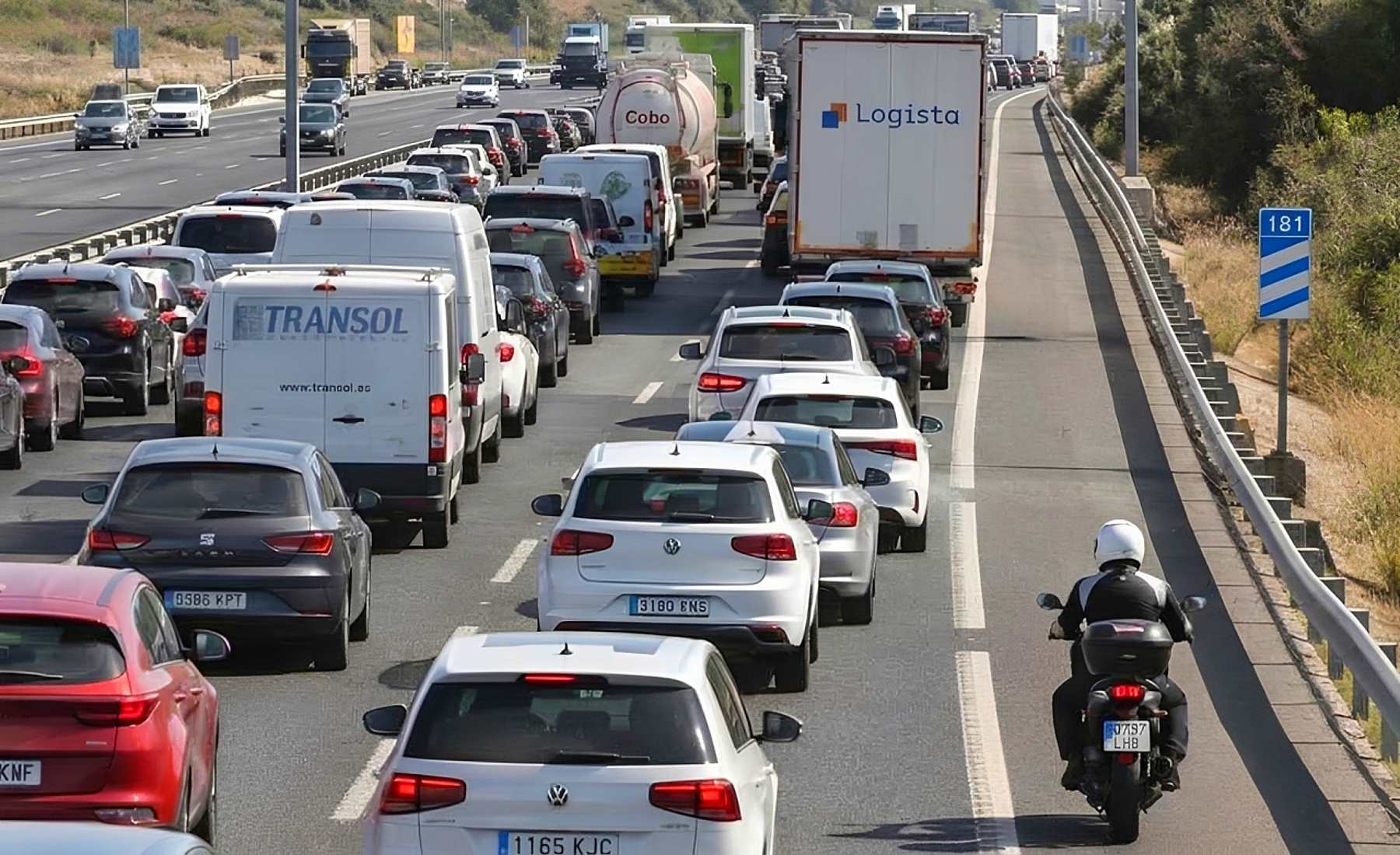 Moto arcén autopista
