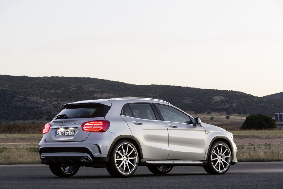GLA 45 AMG, por 64.900 euros