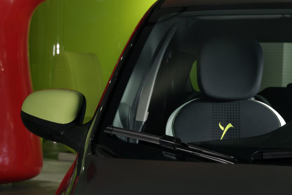 Ypsilon Elefantino