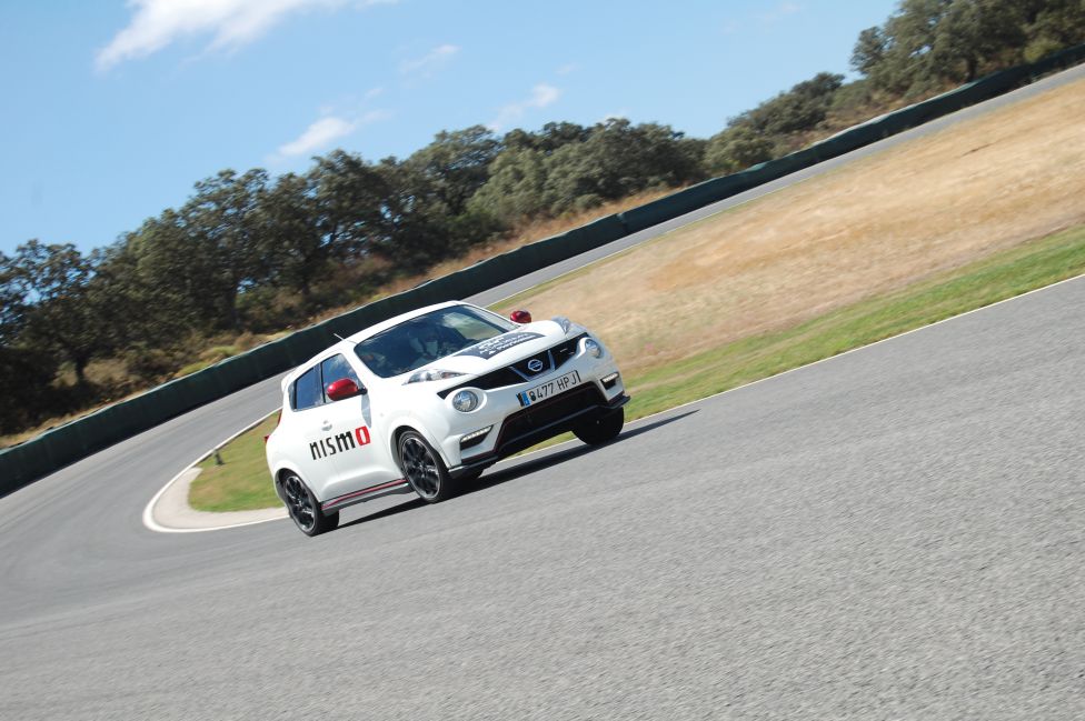 GT Academy: 370Z y Juke Nismo