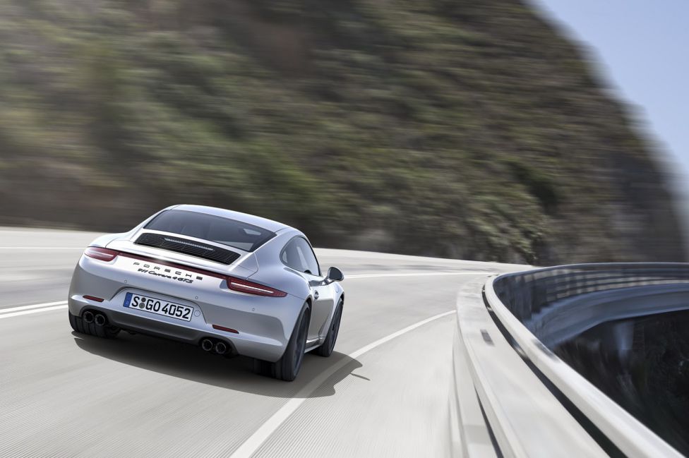 Porsche 911 GTS 2015