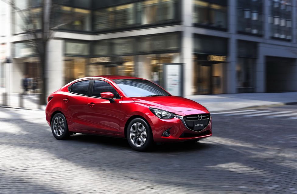 Mazda2 sedán