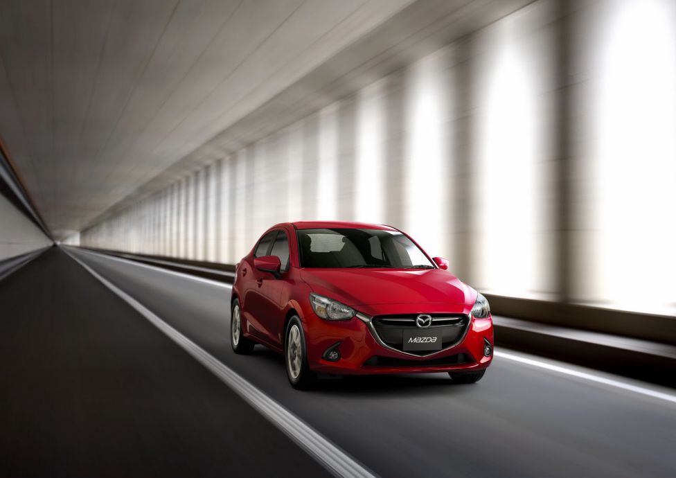 Mazda2 sedán