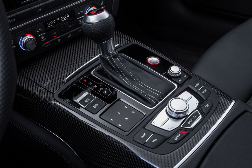 Audi RS6 Avant 2015