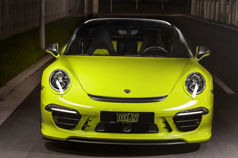 TechArt presenta el Porsche 911 Targa 4 más chillón
