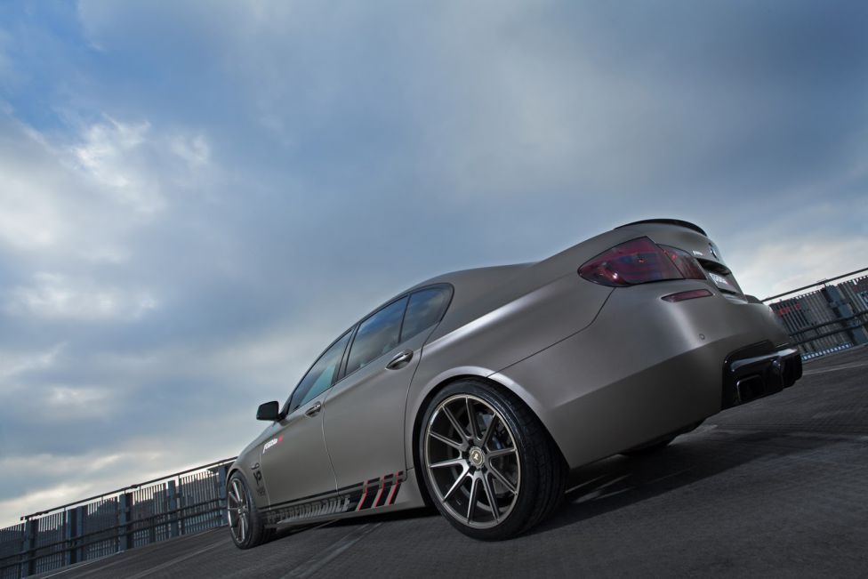 BMW 550i Fostla
