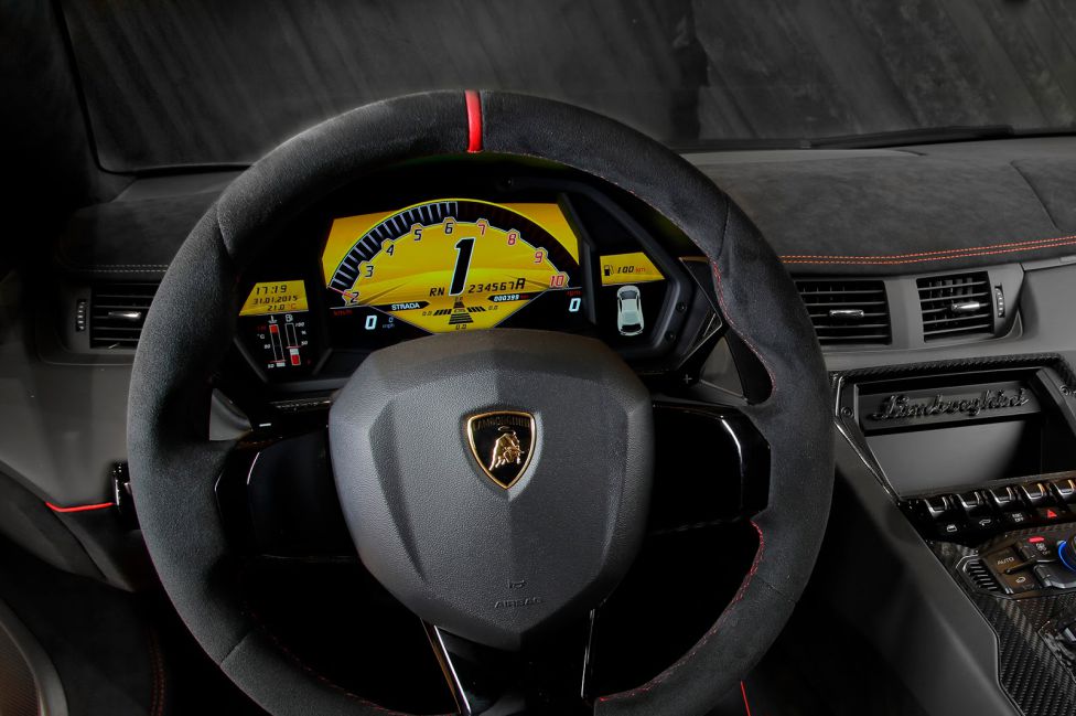 Lamborghini Aventador SV