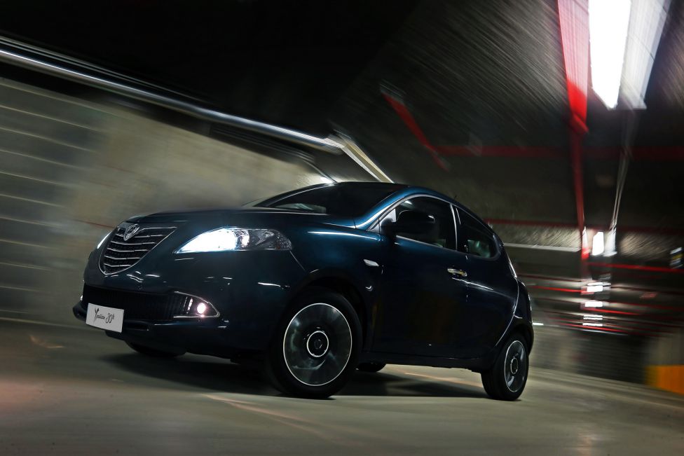 Ypsilon 30 Aniversario