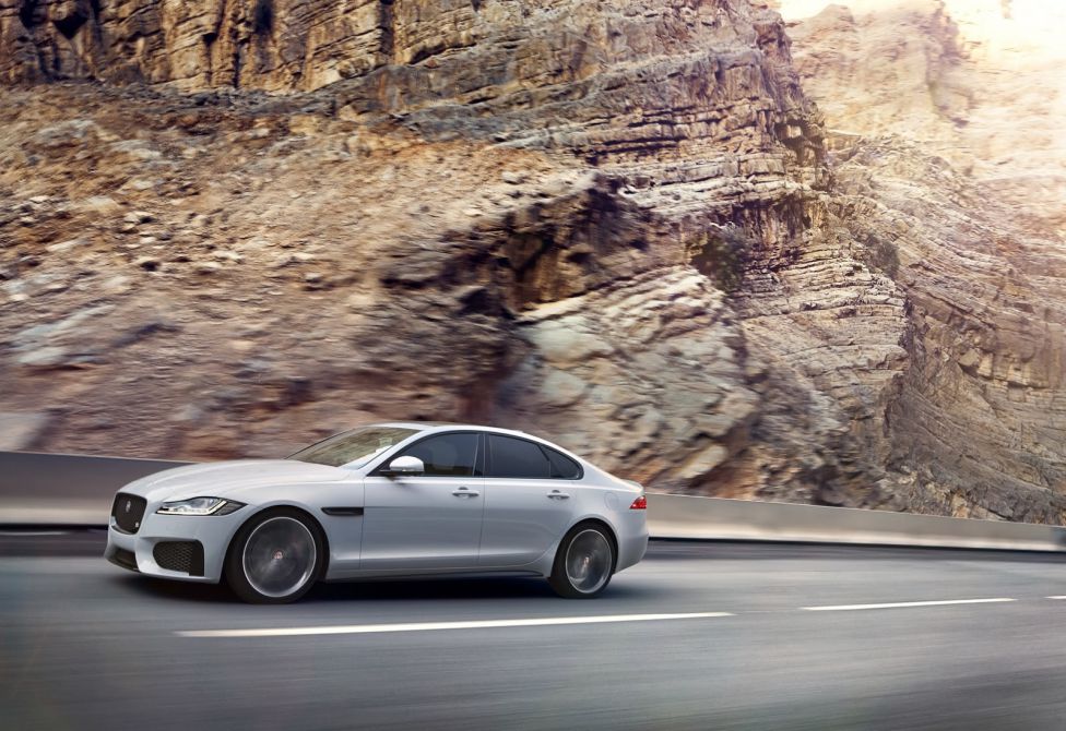 Jaguar XF 2015
