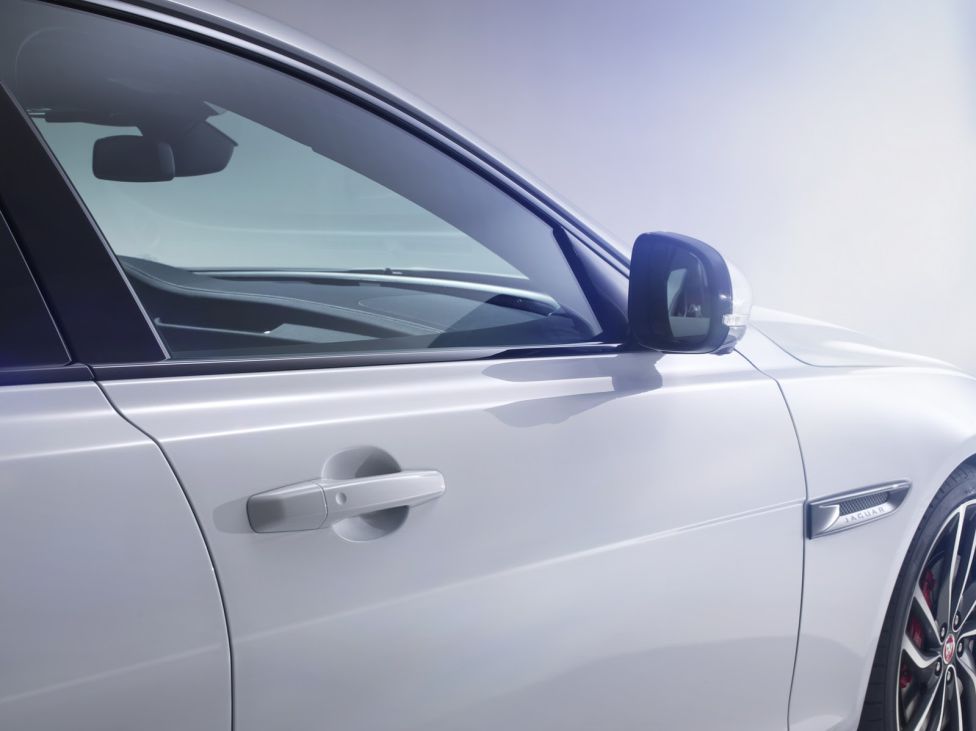 Jaguar XF 2015