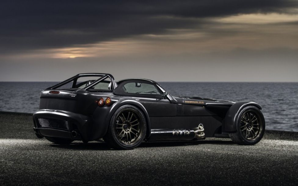 GTO Bare Naked Carbon Edition