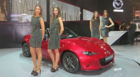 Las chicas del Salón del Automóvil Barcelona 2015