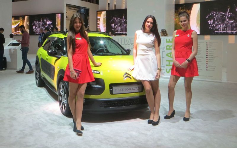 Las chicas del Salón del Automóvil Barcelona 2015